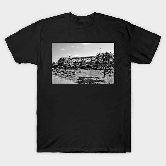 Traditional Norfolk pub in rural England T-Shirt by yackers1